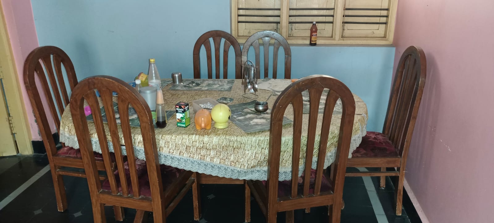 DINNING HALL